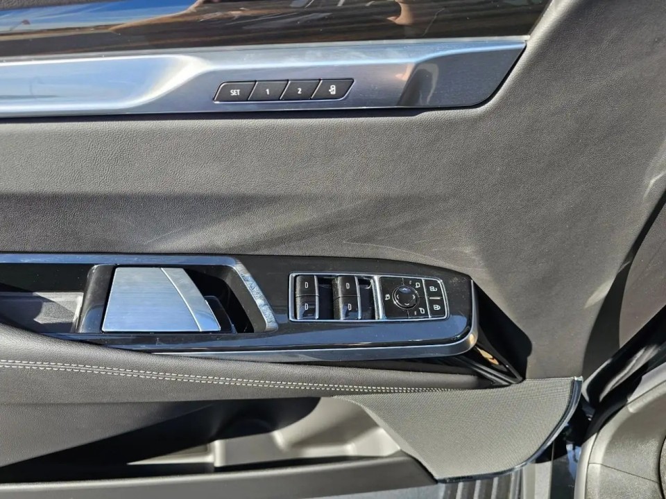 Cadillac Escalade Luxury - foto 21