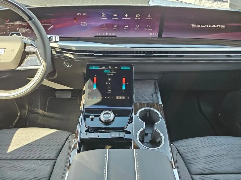 Cadillac Escalade Luxury - foto 11