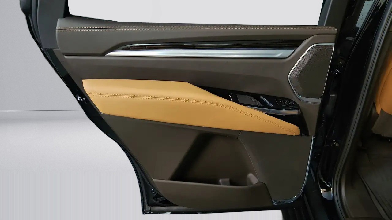 Cadillac Escalade 4WD Luxury - foto 29
