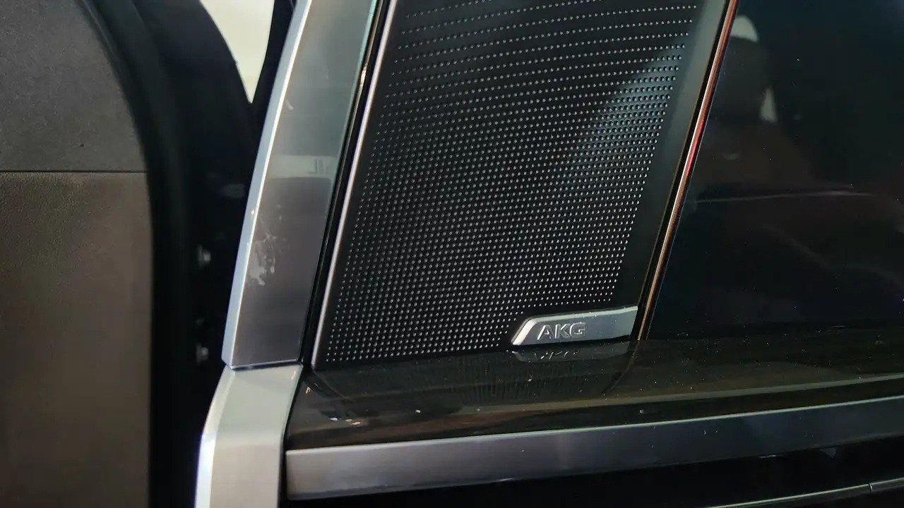 Cadillac Escalade 4WD Luxury - foto 27