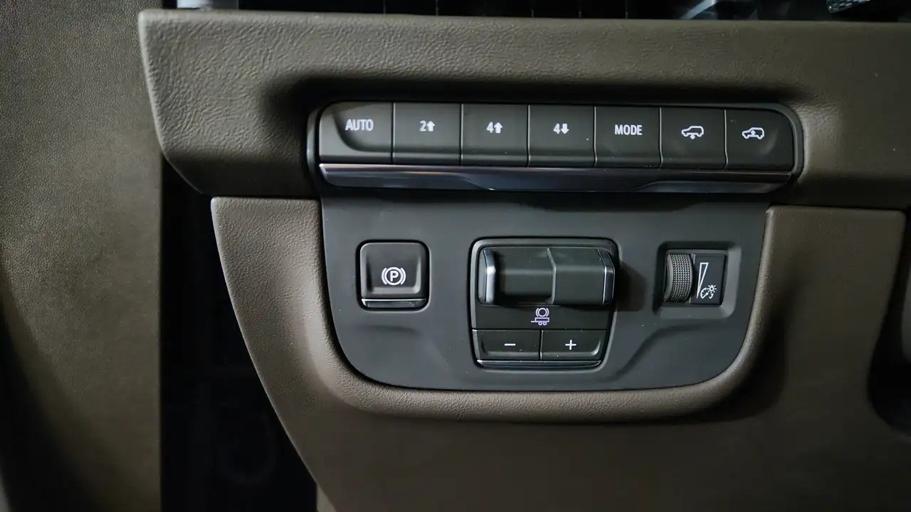 Cadillac Escalade 4WD Luxury - foto 20