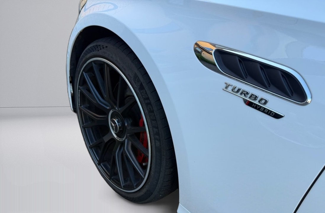 Mercedes-Benz E 53 AMG 4MATIC+ - foto 27