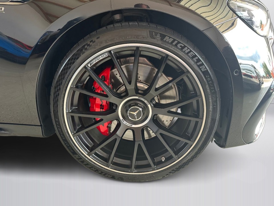 Mercedes-Benz E 53 AMG 4MATIC+ - foto 21