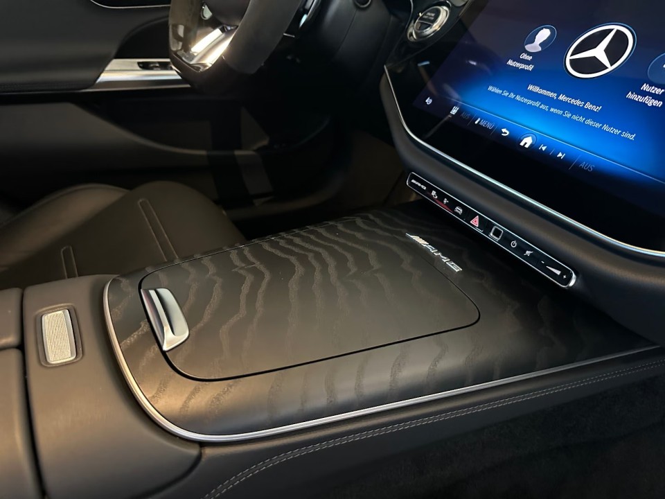 Mercedes-Benz E 53 AMG 4MATIC+ - foto 14