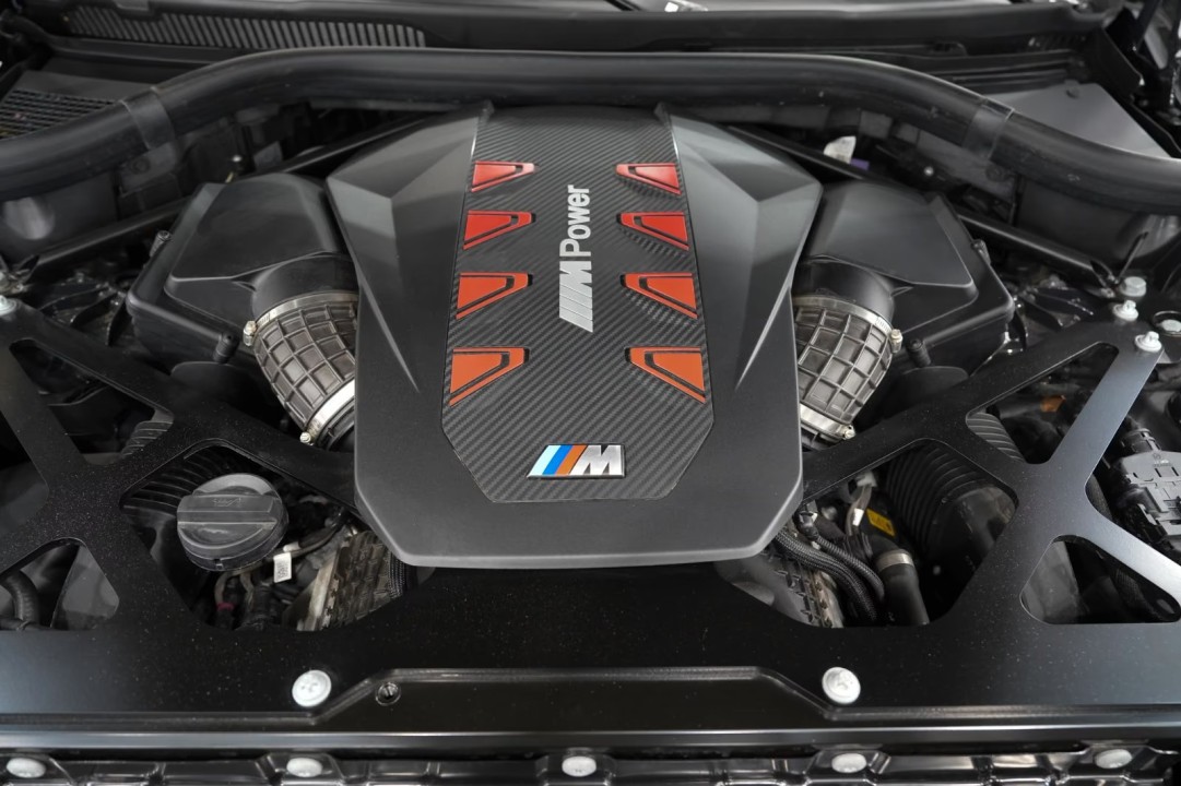 BMW X6 M Competition - foto 20