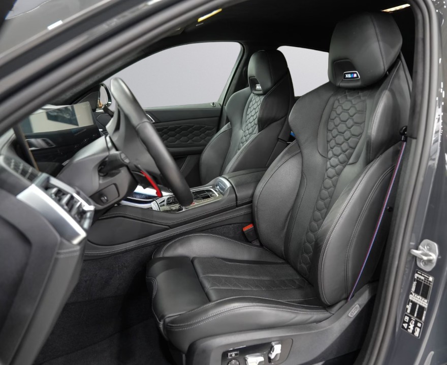 BMW X6 M Competition - foto 8