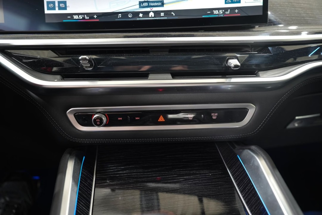 BMW X6 M Competition - foto 13