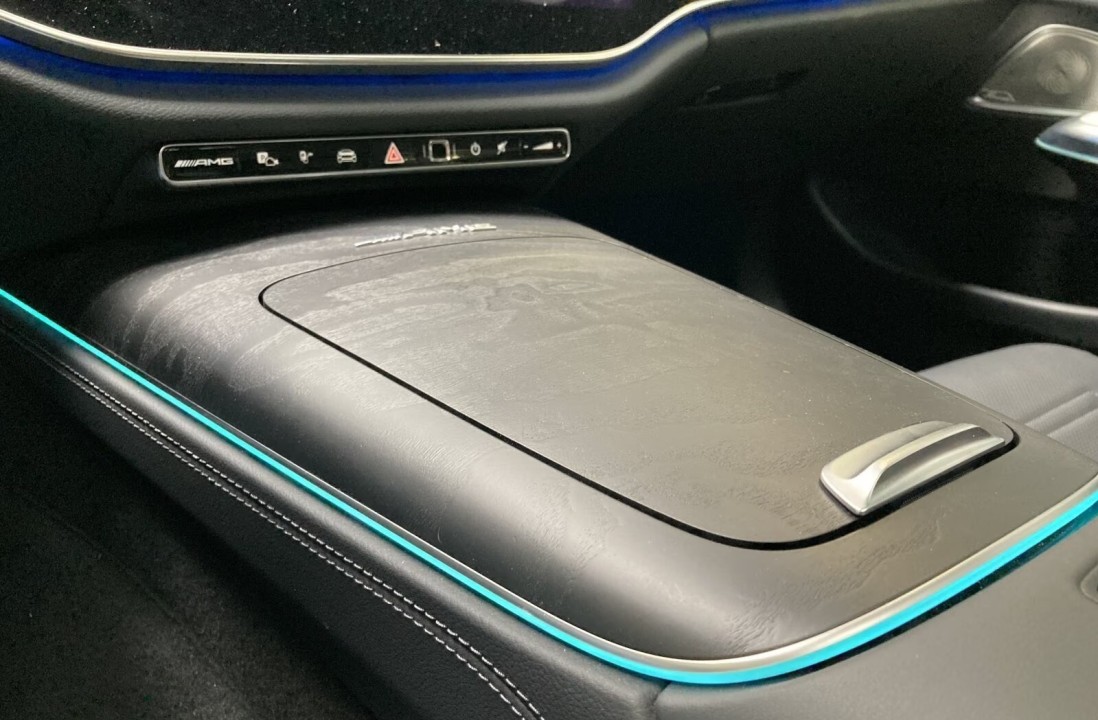 Mercedes-Benz E 53 AMG 4MATIC+ - foto 12