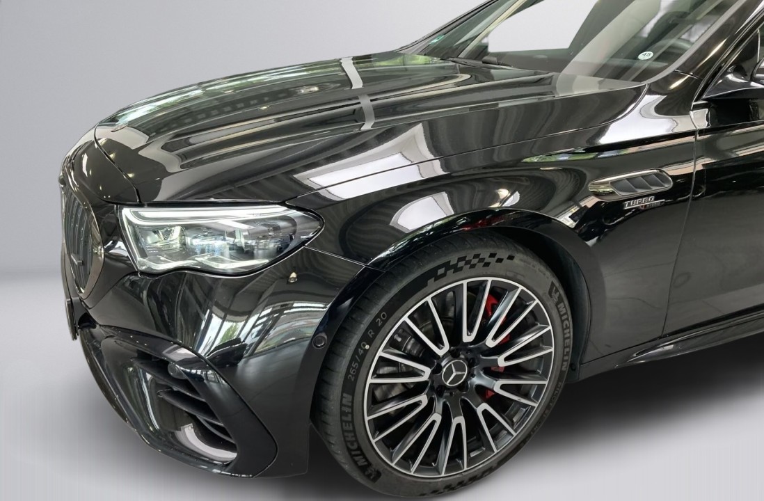 Mercedes-Benz E 53 AMG 4MATIC+ - foto 24