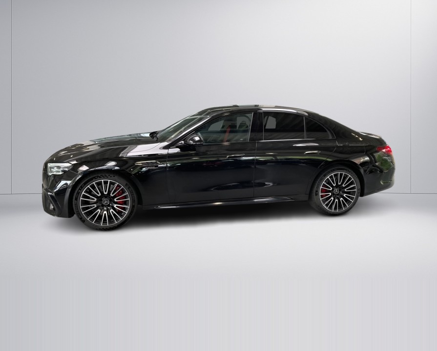 Mercedes-Benz E 53 AMG 4MATIC+ (2)