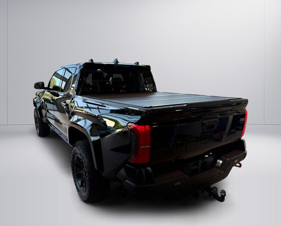 Toyota Tacoma TRD PRO (5)