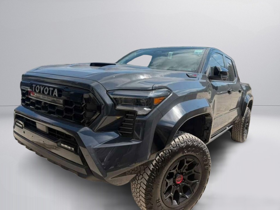 Toyota Tacoma TRD PRO (3)