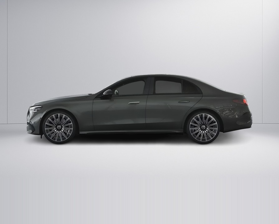 Mercedes-Benz E 200 4MATIC AMG Line (3)