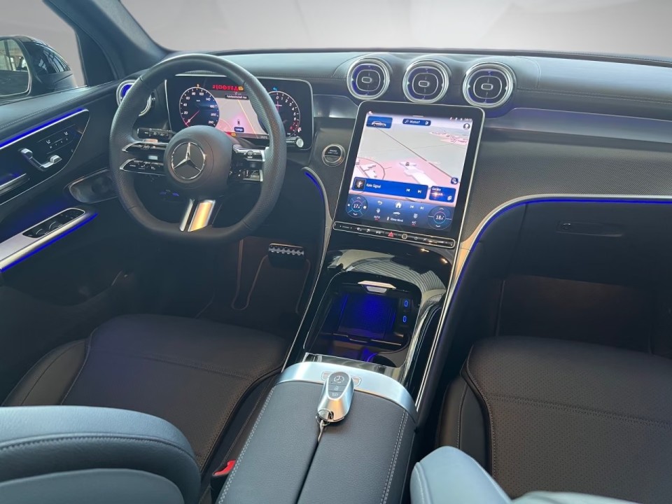 Mercedes-Benz GLC 300e 4MATIC AMG Line - foto 15