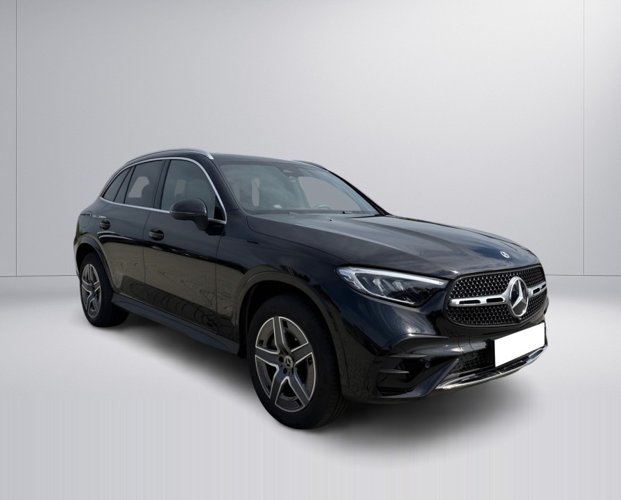 Mercedes-Benz GLC 300e 4MATIC AMG Line