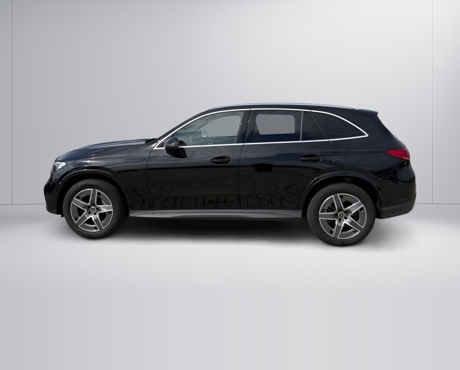 Mercedes-Benz GLC 300e 4MATIC AMG Line - foto 6