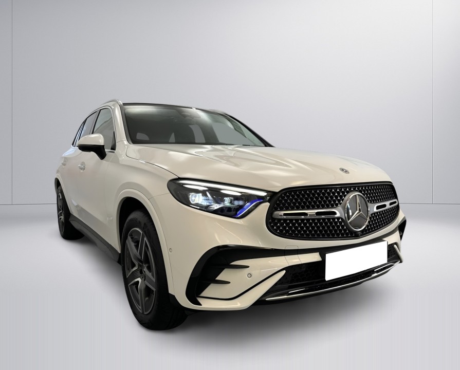 Mercedes-Benz GLC 300e 4MATIC AMG Line
