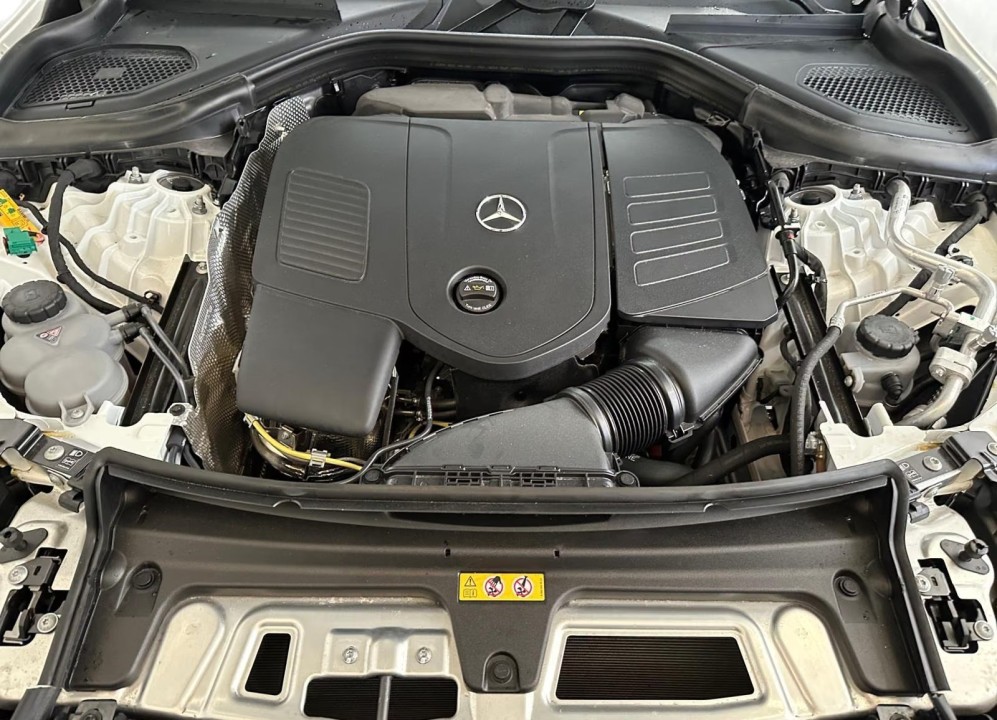 Mercedes-Benz GLC 300e 4MATIC AMG Line - foto 11