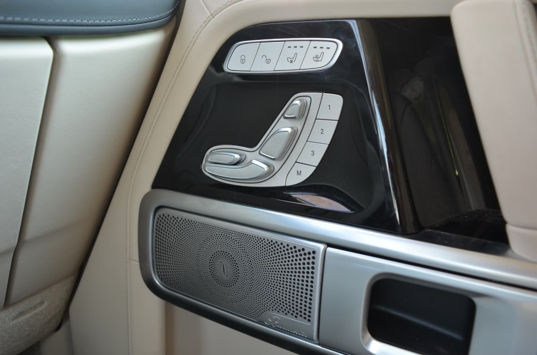 Mercedes-Benz G 63 AMG - foto 30