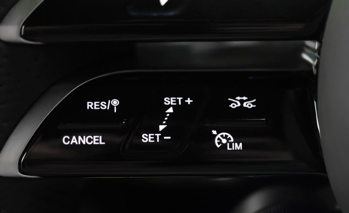 Mercedes-Benz G 63 AMG - foto 15