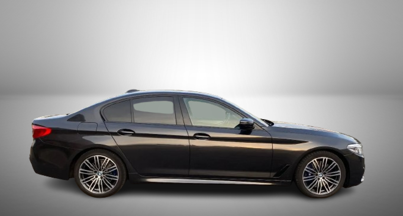 BMW Seria 5 540d xDrive M-Sport (2)