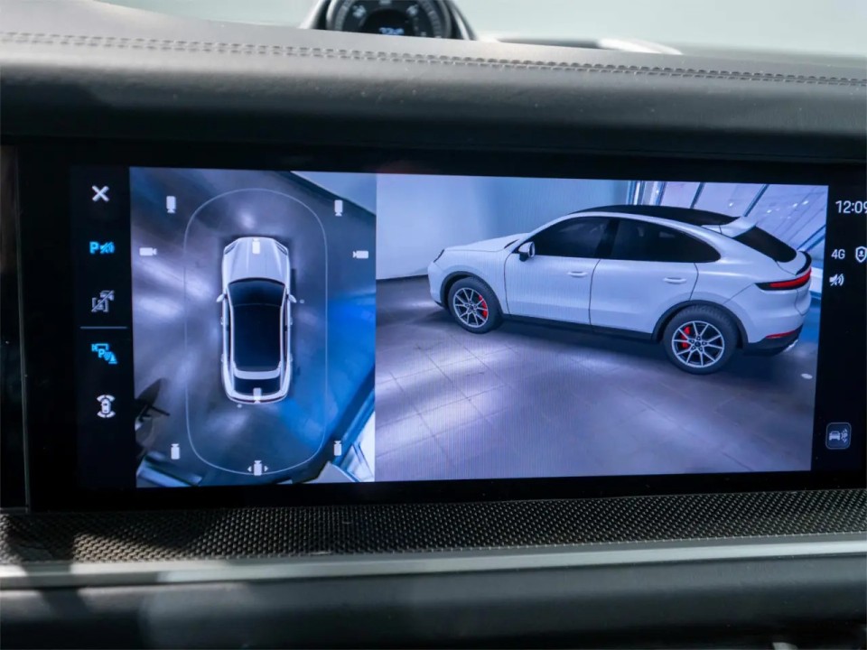 Porsche Cayenne Coupe E-Hybrid - foto 15