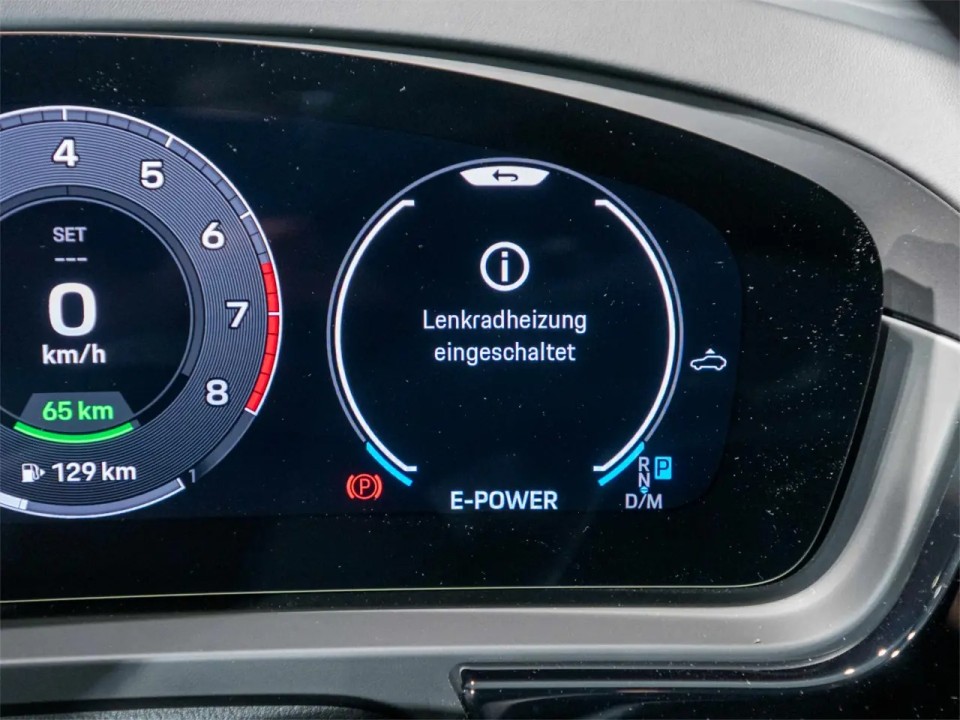 Porsche Cayenne Coupe E-Hybrid - foto 10