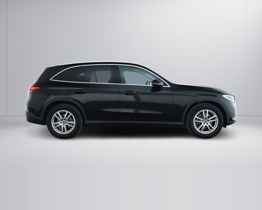 Mercedes-Benz GLC 200 4MATIC Avantgarde (2)
