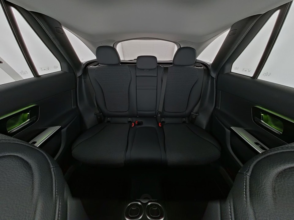 Mercedes-Benz GLC 200 4MATIC Avantgarde - foto 12