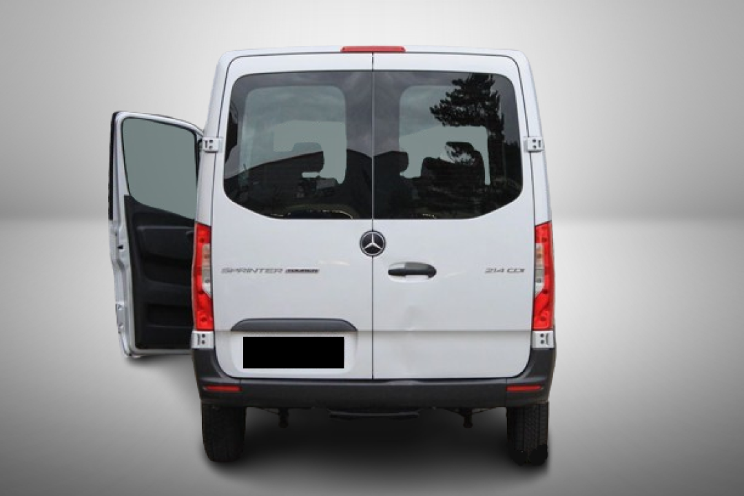 Mercedes-Benz Sprinter 214 Tourer 9-Locuri (4)