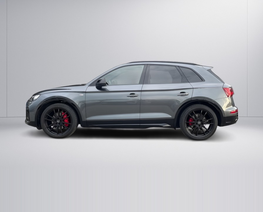 Audi Q5 45TFSI quattro S tronic (2)