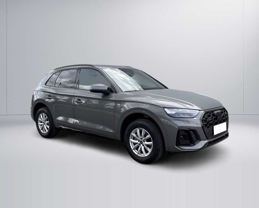 Audi Q5 45TFSI quattro S tronic (2)