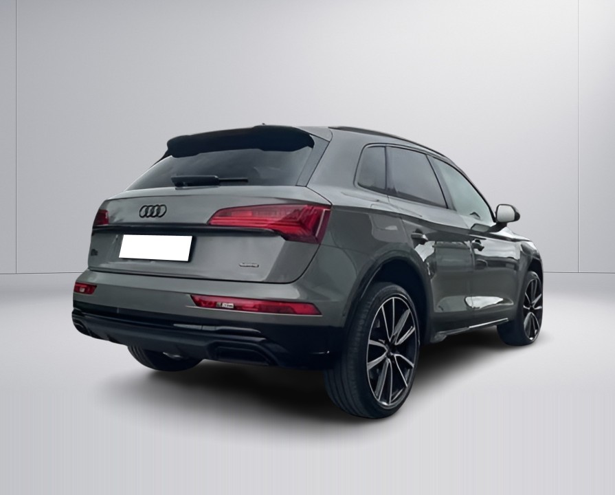Audi Q5 40TFSI quattro S-tronic (3)