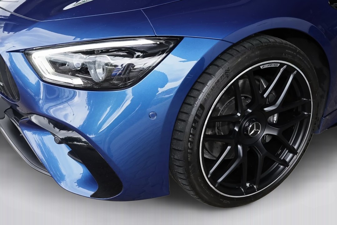 Mercedes-Benz AMG GT 43 4MATIC - foto 11