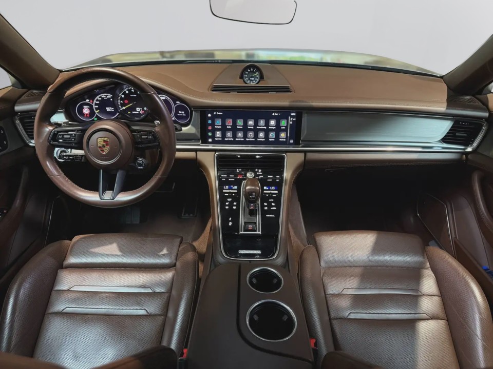 Porsche Panamera 4 E-Hybrid - foto 14