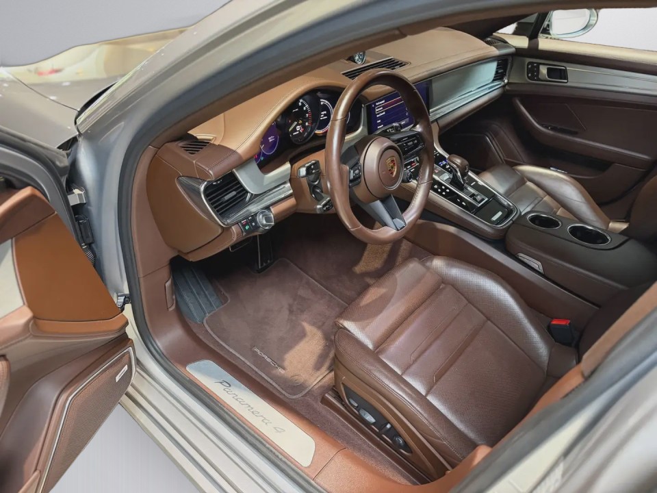 Porsche Panamera 4 E-Hybrid - foto 10