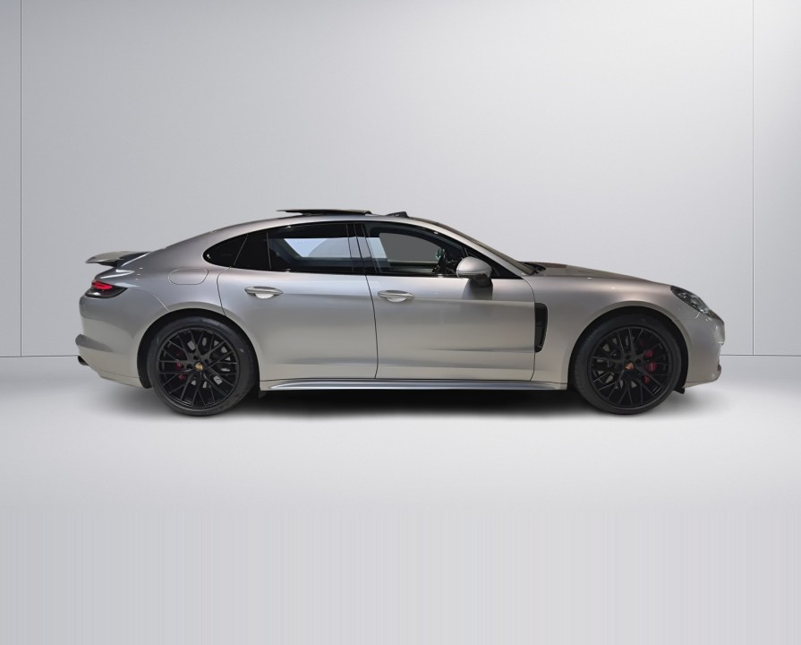 Porsche Panamera 4 E-Hybrid (2)