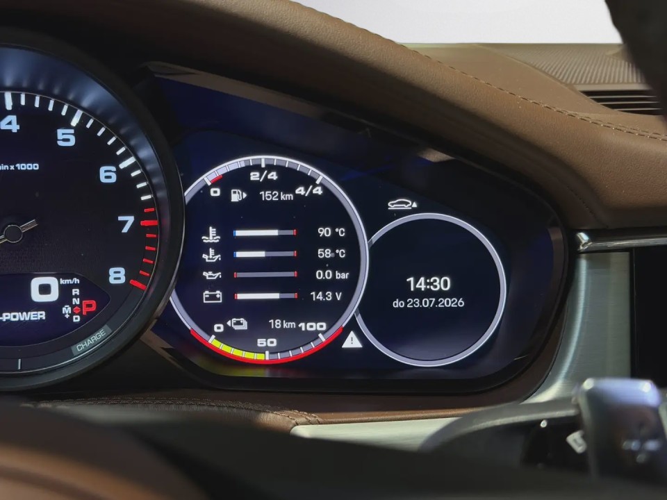 Porsche Panamera 4 E-Hybrid - foto 33
