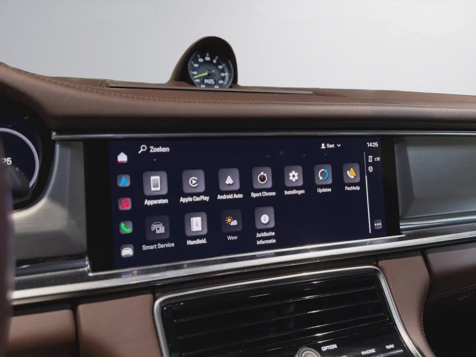 Porsche Panamera 4 E-Hybrid - foto 35