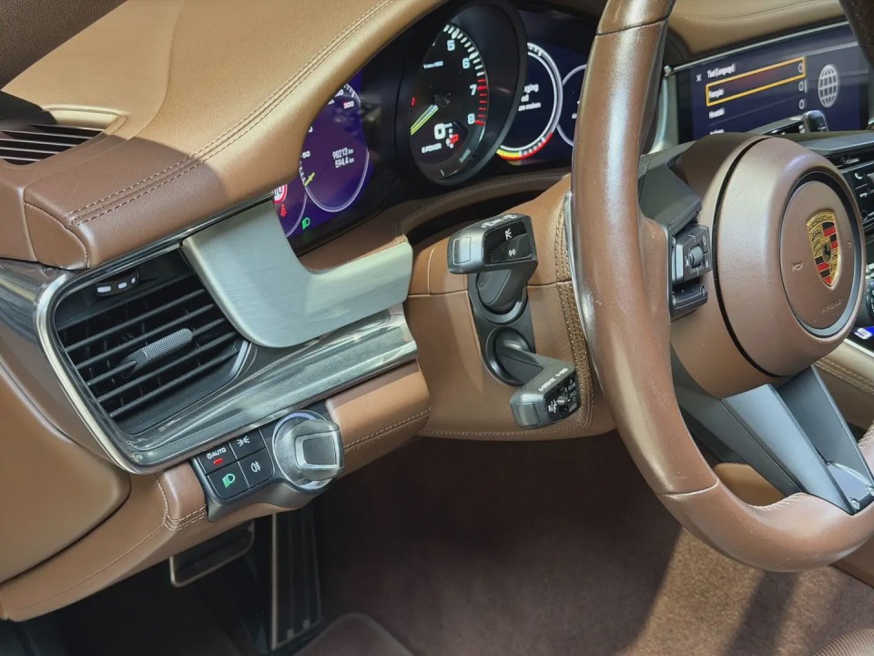 Porsche Panamera 4 E-Hybrid - foto 18