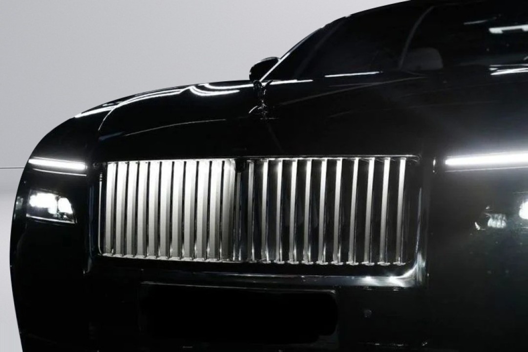 Rolls-Royce Spectre Black Badge - foto 8