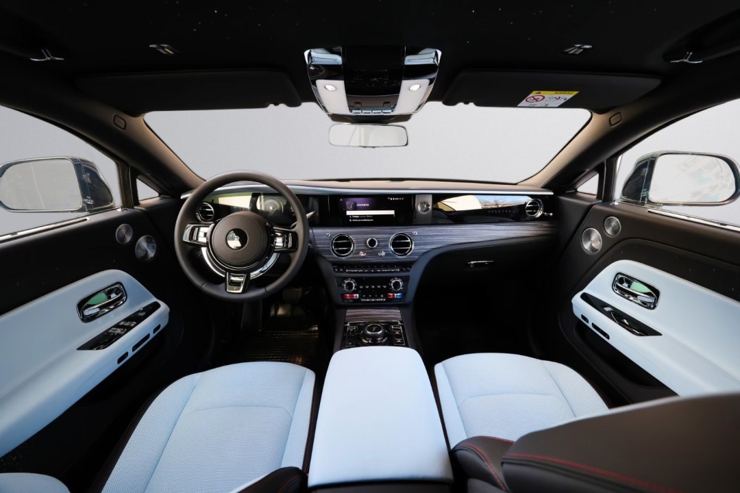 Rolls-Royce Spectre - foto 14