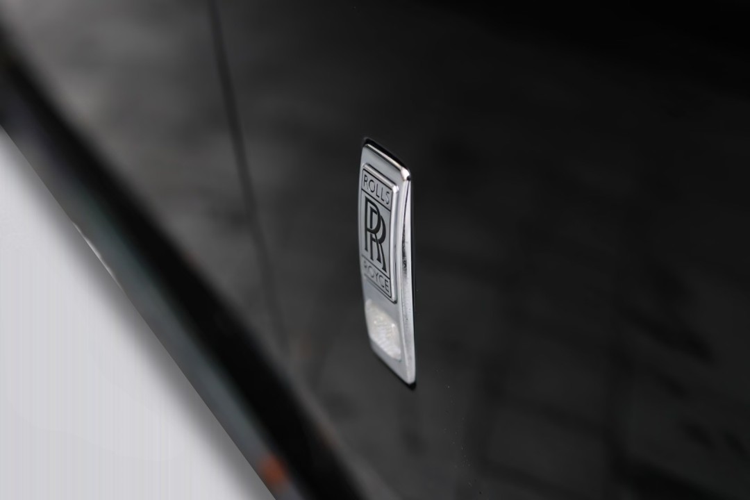 Rolls-Royce Spectre - foto 32