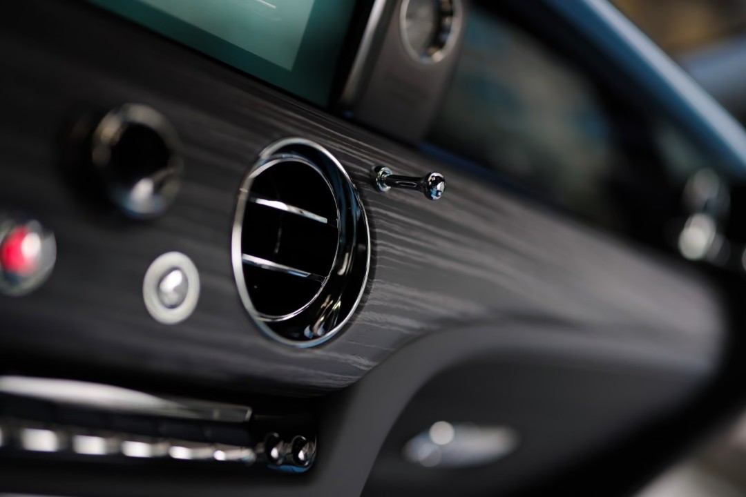 Rolls-Royce Spectre - foto 18