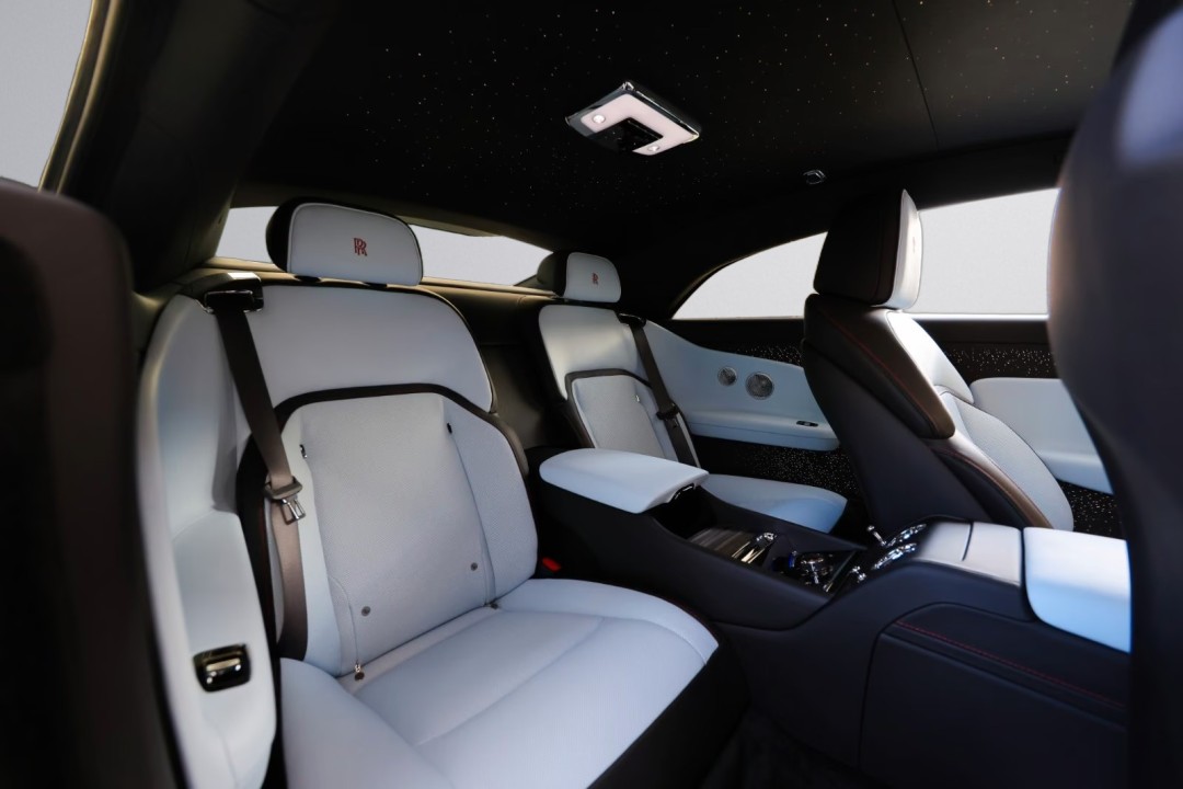 Rolls-Royce Spectre - foto 11