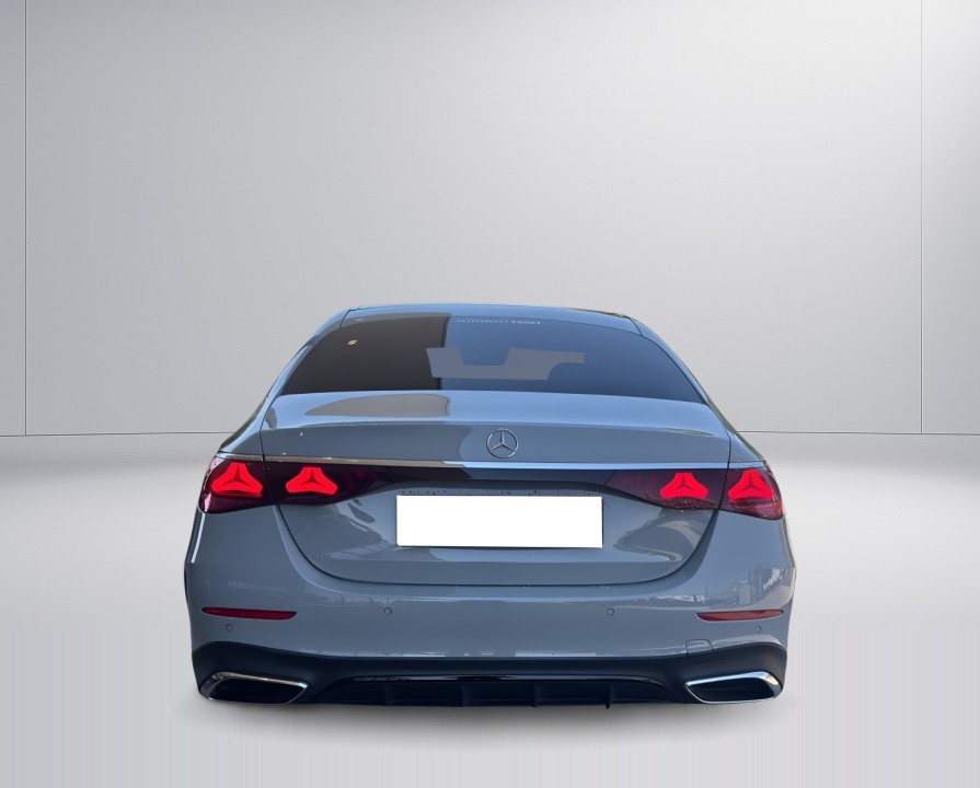 Mercedes-Benz E 400e 4MATIC AMG Line (5)