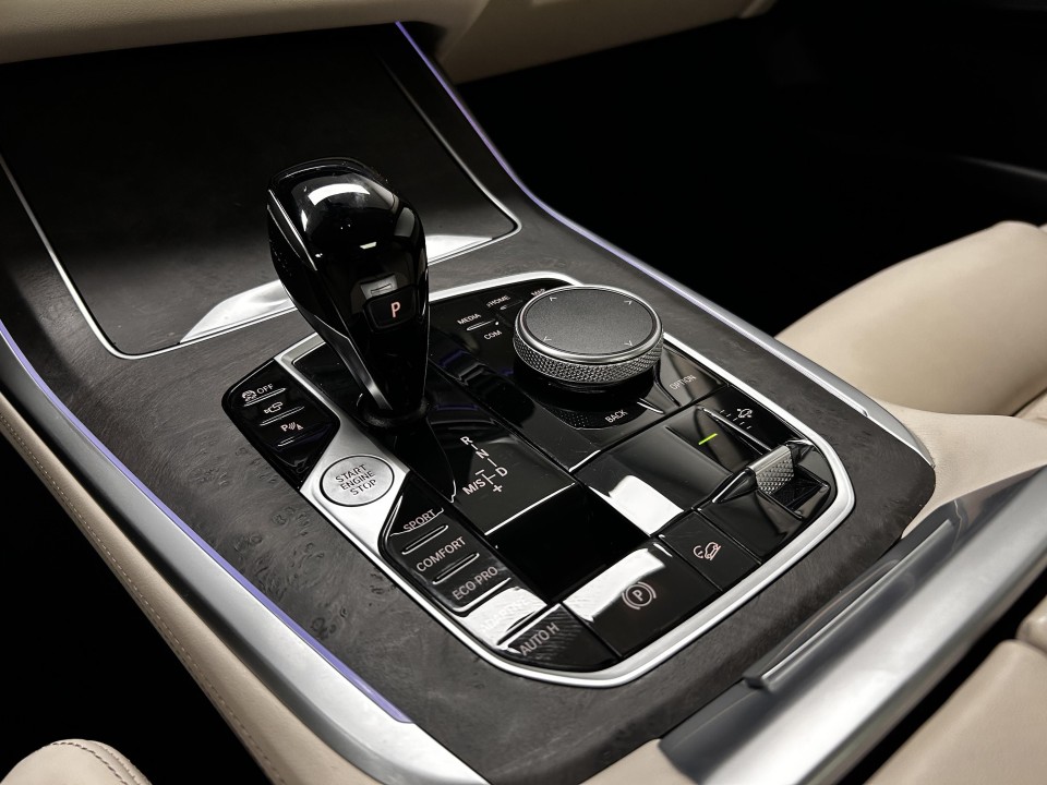 BMW X7 xDrive40i M-Sport - foto 34
