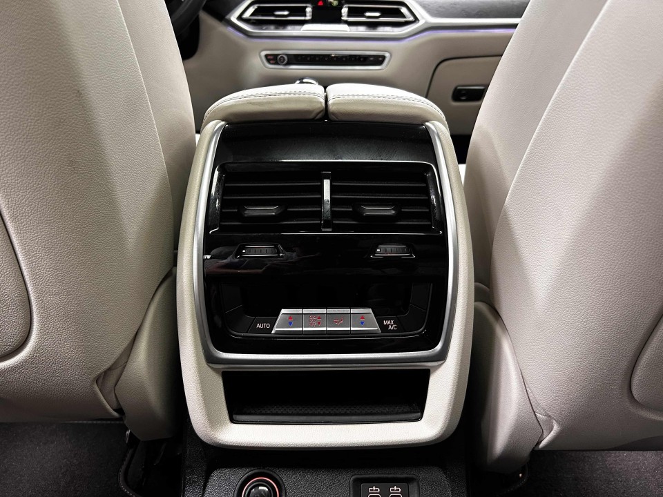 BMW X7 xDrive40i M-Sport - foto 35