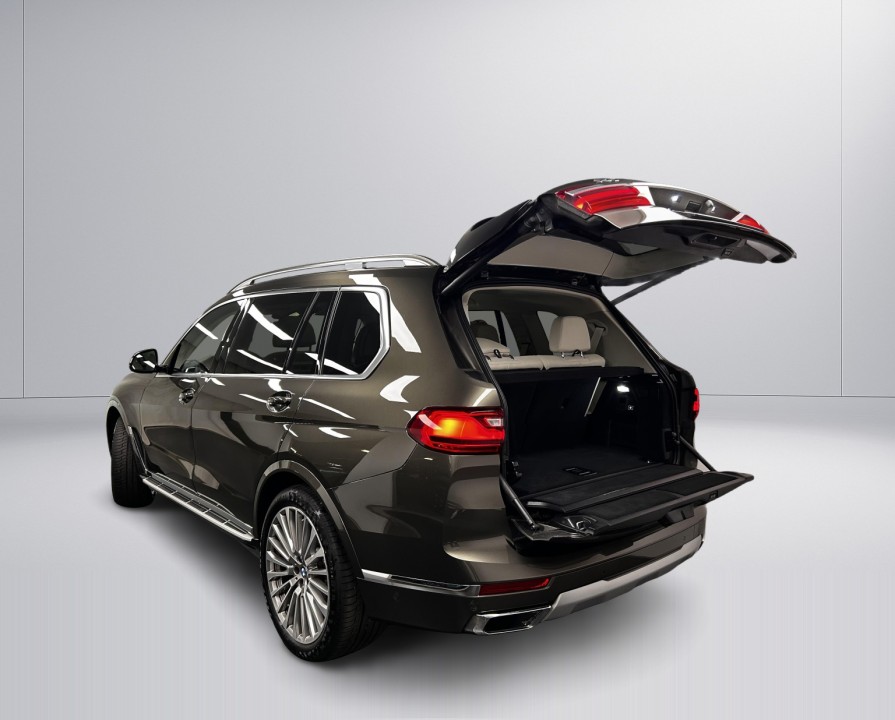 BMW X7 xDrive40i M-Sport - foto 6