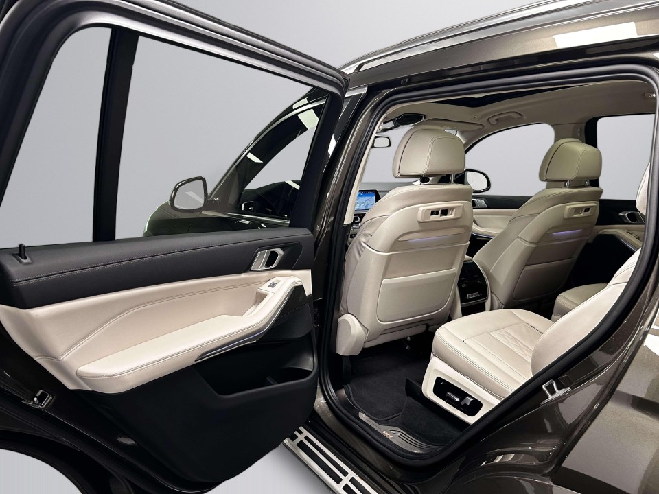BMW X7 xDrive40i M-Sport - foto 15